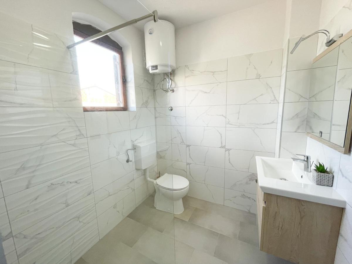 Sea View Apartment Amaro コルチュラ エクステリア 写真